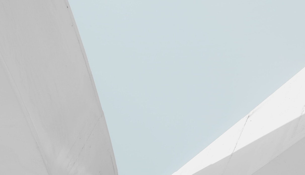 UniverAI平台-SaaS试用版背景